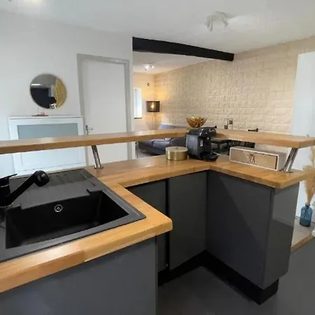 Apartment Le Faubourg Raines - 4 Prs, 1 Ch, Proche Gare
